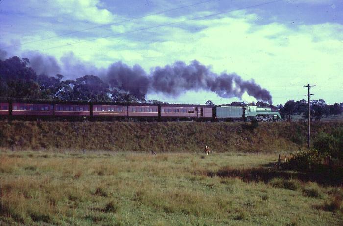 3813 on the Southern Highlands Express